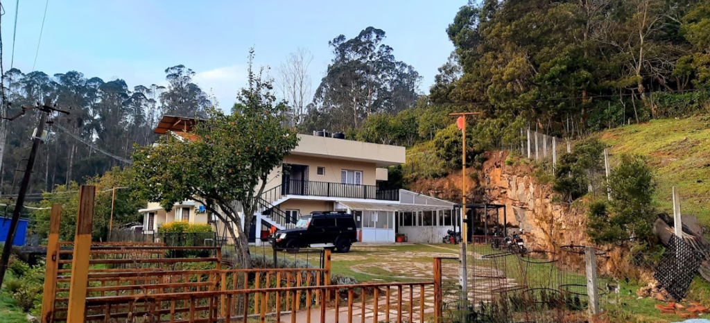 Aravinth Avocado Homestay